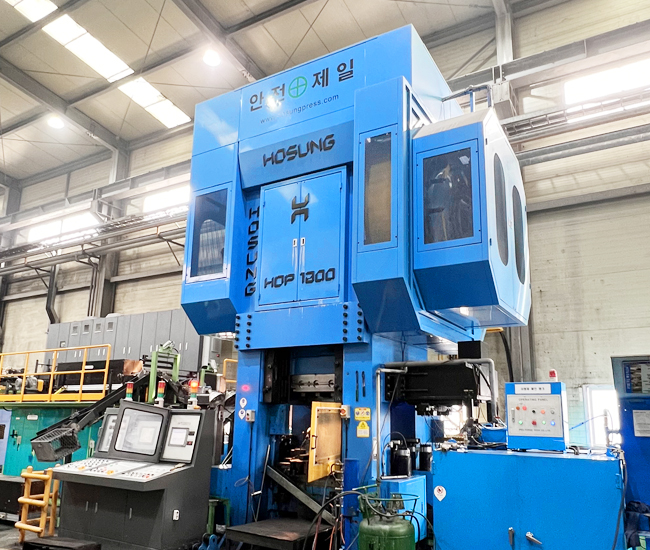 1300TON PRESS NEW LINE (LONG STROKE / TRANSFER)